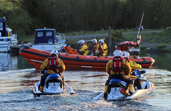 Enniskillen RNLI kayak rescue