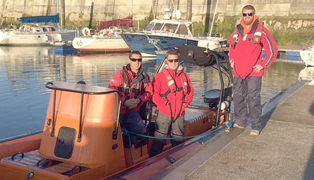 Cian O'Driscoll, James Landers and Giles Kelliher set out from Fenit on the 700–mile circumnavigation