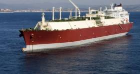 NextDecade plans to supply one third of Ireland&#039;s natural gas requirements. Above a liquid natural gas (LNG) carrier in which the Port of Cork is capable of handling such large ships.