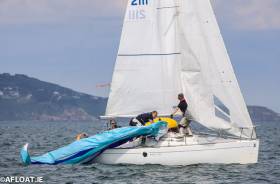 Rowan Fogerty&#039;s crew on Ventuno struggle with their chute during the opening race of the Beneteau 211 Nationals