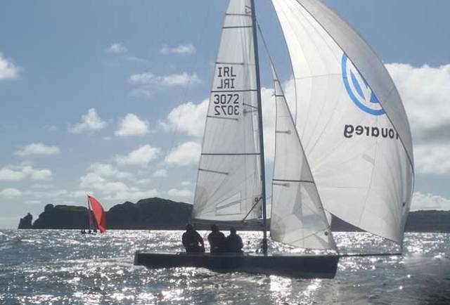 Altair from Cork Harbour (K Dorgan, Cobh SC) holding on the right in Sunday’s sunshine at the SB20 Nationals at Howth. They placed 17th overall in a hot fleet