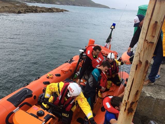 Courtmacsherry RNLI rescued the men close to rocks in West Cork