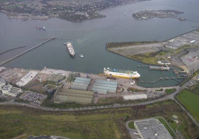 European Sea Ports Organisation (ESPO) welcomes the fact that the Commission proposal is stressing the importance of an open investment environment. Above: Ringaskiddy Deep Water Terminal located in lower Cork Harbour, is where larger and deep draft ships are increasingly calling to the Port of Cork.