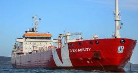 Afloat Update: The tanker Iver Ability &#039;this morning&#039; departed Dublin Port having stocked up on supplies for 13 seafarers has returned to Dublin Bay (as previously seen at anchorage above) is to spend Christmas at sea