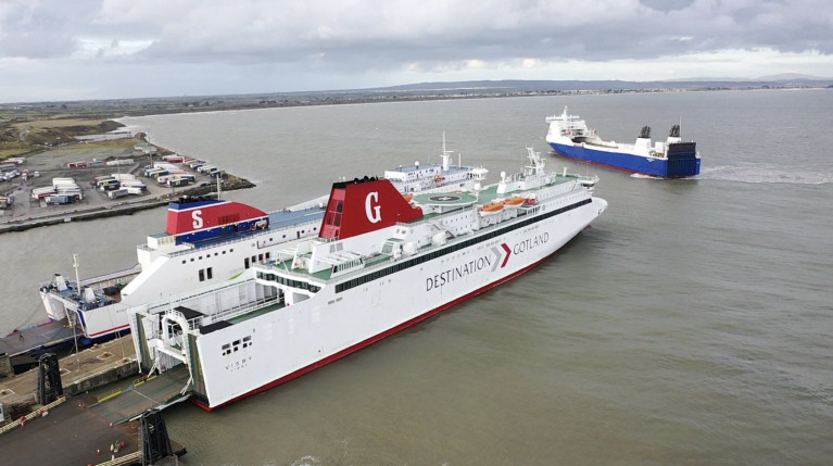 New (DFDS) ferry service ‘bumping’ lorries for vital imports of medicines and medical supplies. AFLOAT adds Rosslare Europort (above) on occasion of first arrival of 'Destination Gotland's' ferry Visby, operating in a freight-only mode while on charter for DFDS new route to Dunkirk, France, an alternative to post-Brexit  UK 'Landbridge' customs delays. Berthed alongside is ropax Stena Horizon and freight ro-ro Stena Foreteller (beyond) which made a debut in December on the Cherbourg route, however as Afloat reported today, a third ship, the brand new Stena Embla is to enter Stena Line service tonight to assist addressing capacity issues from hauliers on Ireland-mainland Europe routes. Afloat tracked the new 'E-Flexer' ropax arrival to the Wexford port this morning from Belfast from where it was originally to serve the Birkenhead (Liverpool) route.  