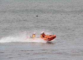 Wicklow RNLI’s inshore lifeboat launches to the incident at Silver Strand yesterday afternoon