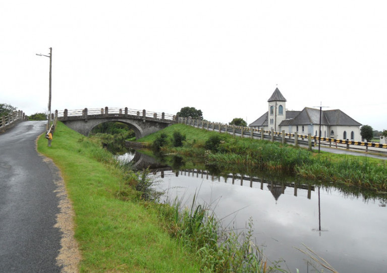 Plunkett Bridge at Pollagh on the Grand Canal