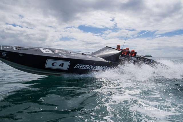 All Black Powerboat Record Run Cork–Fastnet–Cork Aborted in Choppy Seas