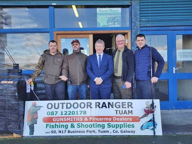 Gerard Kelly of Outdoor Ranger with international fly-tyer Owen Trill, Minister Sean Canney, Pat Gorman of Inland Fisheries Ireland and Outdoor Ranger’s Damien Kelly