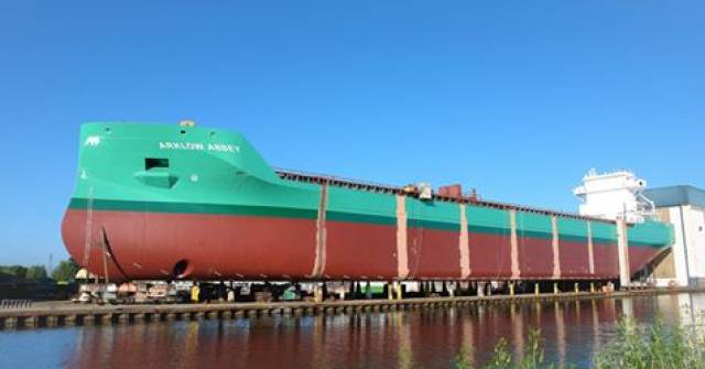 Arklow Abbey was launched at Ferus-Smit's Dutch shipyard at Westerbroek this morning as the first of six slightly modified sisters of the 'B' class. 