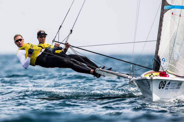 Charlotte Dobson and Dun Laoghaire's Saskia Tidey (left) are in contention for Gold in tomorrow's Medal Race final at the Sailing World Cup Final. More than 250 sailors from 43 nations will race across the ten Olympic events as well as Open Kiteboarding