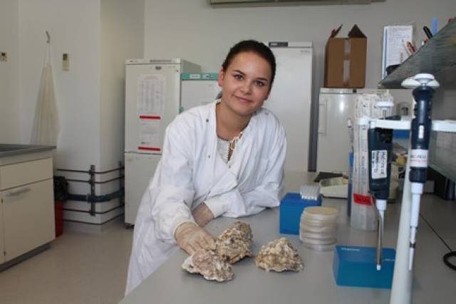 Diana Gudynaite, a bursar in 2017 from DIT, gained hands-on experience with sampling oysters in her work in shellfish safety