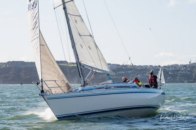 Kieran O'Brien's MG335 Magnet was dismasted in today's RCYC Winter League Race