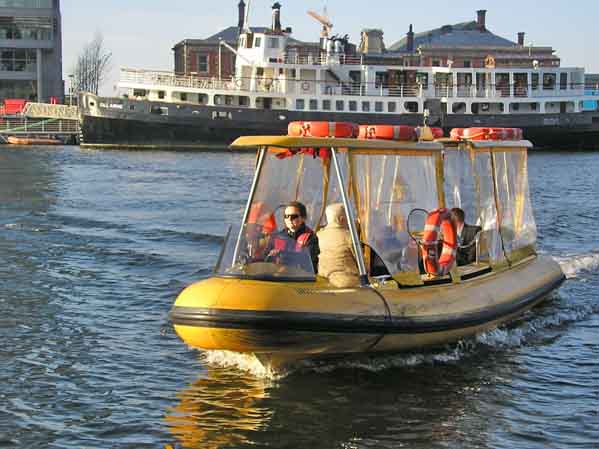 liffey_ferry_with_cill_airne_in_background.jpg