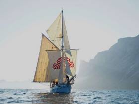 Ilen in gentle conditions in Greenland’s Umanap Surdlua fjord this week, when the opportunity was taken to set every sail in the ship