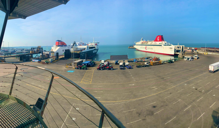 Rosslare Europort is featuring more heavily in Irish companies’ trade with continental Europe since Brexit with currently 36 ro-ro weekly sailings available. Above a recent scene at the Wexford port with Stena Horizon (Cherbourg route) MV Visborg (DFDS route to Dunkirk) and freight-only Seatruck Panorama (Afloat adds on charter to Stena&#039;s France route). All ferries were preparing to sail to the continent.