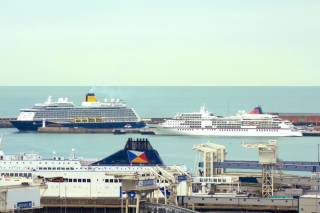 At the Port of Dover, AFLOAT adds in the foreground is a 'Darwin' class ferry of P&O Ferries, one of four ferry firms awarded contracts to transport medicines in the event of a no-deal Brexit. In the background is newbuild cruiseship Spirit of Adventure (SAGA) which made its maiden calls to Ireland this season and Europa (Hapag-Lloyd Cruises), a previous caller to such waters. 