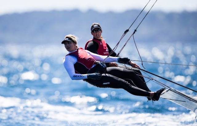 Saskia Tidey (left) and Charlotte Dobson on their way to bronze at the 2017 World Cup Series in Hyères, France