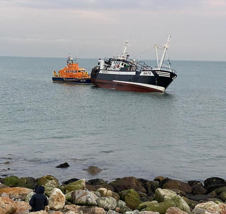 Howth RNLI Rescue Fishing Trawler &amp; Crew After Running Aground