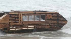 The houseboat was spotted at Cross Beach on the Mullet Peninsula