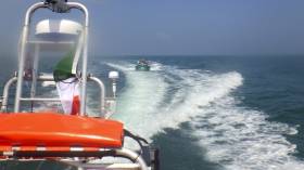 Skerries RNLI tows a motorboat with engine difficulties to Howth