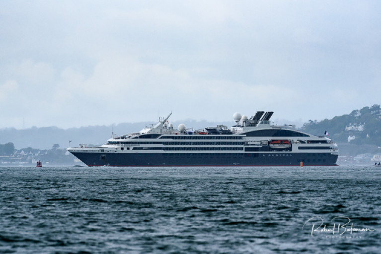A Cruise Liner arrives in Cork Harbour
