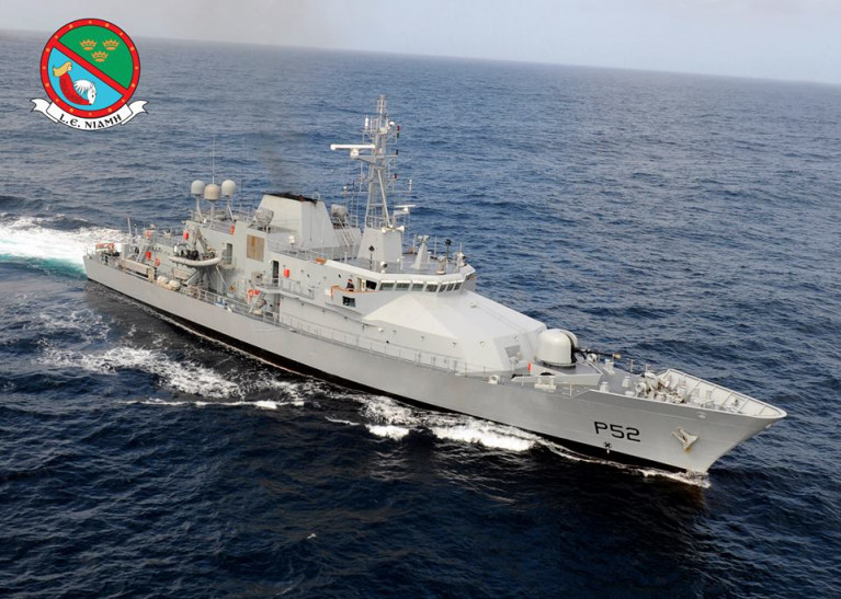LÉ Niamh was to go on patrol last Monday but was forced to cancel when a communications specialist earmarked for the four-week patrol was unable to join the crew due to illness. 