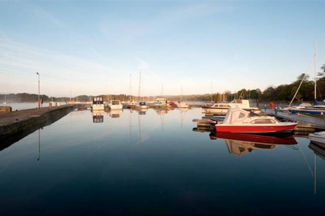 Boats at a public mooring on the Shannon Navigation