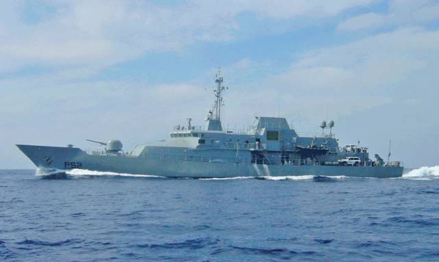 The LÉ Niamh was one of two ships held at base over crew shortages last week