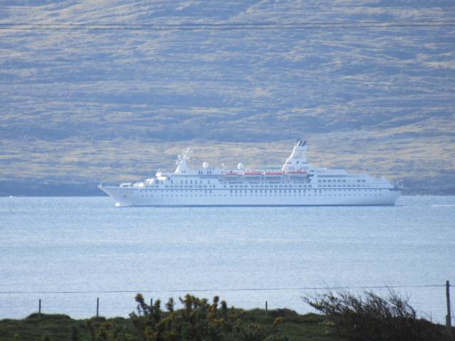 Afloat adds Astor's German clientele were guests on board Transcean's (Kreuzfahrten) small cruiseship which at the weekend is seen above visiting scenic West Cork.The Bahamas flagged 20.606grt ship with up to 600 passengers had sailed from the cruiseship's main homeport at Bremerhaven to arrive in Bantry Bay Harbour last Saturday. For a another close up photo of the small cruiseship pictured at Dublin Port, see related story dating to 13th May. 