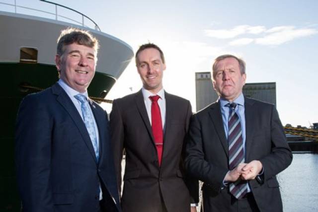 Dr Gerard McCarthy of Maynooth University (centre) with Marine Institute chief executive Dr Peter Heffernan (left) and Marine Minister Michael Creed