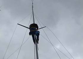 Mast repairs underway on Tom Dolan&#039;s Figaro yacht today 