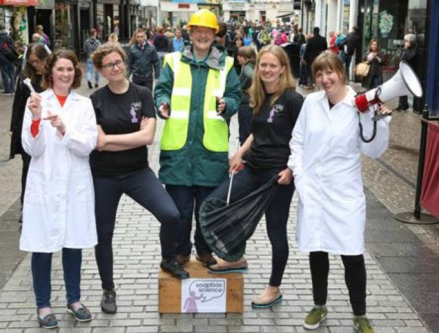 Soapbox Science comes to Galway for the first time featuring participating scientists from NUI Galway, GMIT, Marine Institute and IT Sligo to promote the visibility of women in science