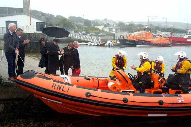 Richard Bushe naming the new lifeboat 