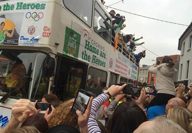 Home are the Heroes – Paul & Gary O'Donovan return to Skibbereen. video clip below