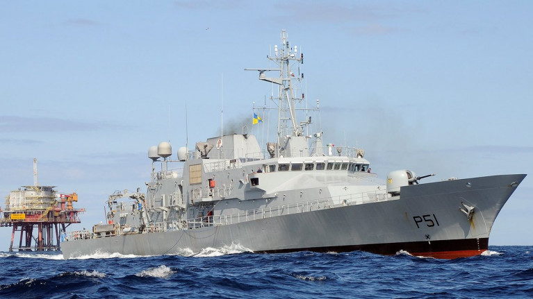 Naval Service crew total continues to hemorrhage personnel. AFLOAT adds above, LÉ Roisin (note mainmast&#039;s Fishery Pennant) when operating in the Celtic Sea with one of the two platforms of the Kinsale Gas Field. As Afloat reported yesterday, work is underway to decommission subsea wells at the Southwest Kinsale.