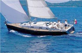 The vision of the Grand Soleil 40 is in fast yet comfortable cruising mode, but in straightforward racing trim she’ll give a good account of herself