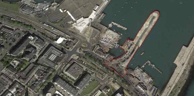 The Carlisle Pier (delineated by red line) are in temporary use. The circa 1.1 hectare historic waterfront site is available for imaginative proposals subject to planning