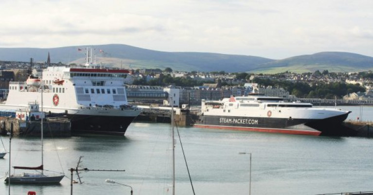 The Manx ferry company loses £10.5m for last year. 