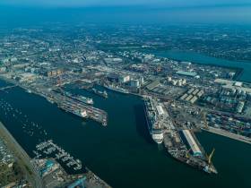 Two projects within the Alexandra Basin Redevelopment (ABR) in Dublin Port have been shortlisted for the &#039;Engineering Project of the Year&#039;. Members of the Irish public are invited to cast their votes - see details and deadline below. 
